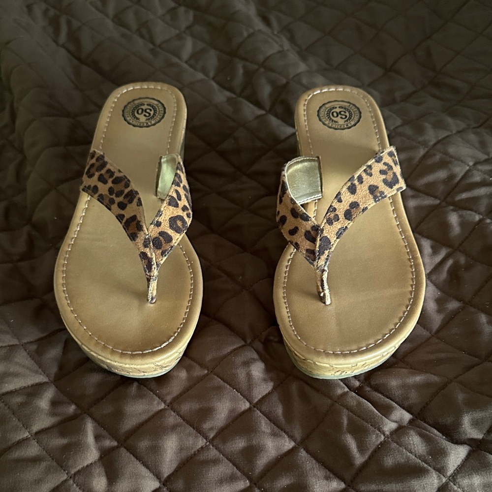 SO Leopard Print Sandals